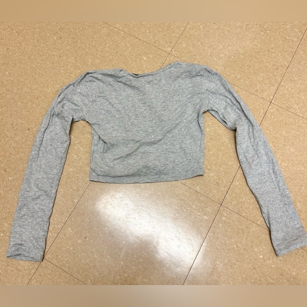 Cropped grey longsleeve, size xs